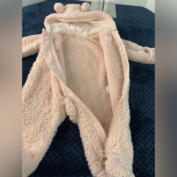 3/$30 Carter’s Baby Girl Pink Fuzzy Snowsuit Hooded Sherpa Jumpsuit Bear Ears 3M - Picture 5 of 9